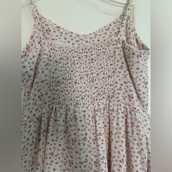 American Eagle floral romper 🌺 - Picture 5 of 15